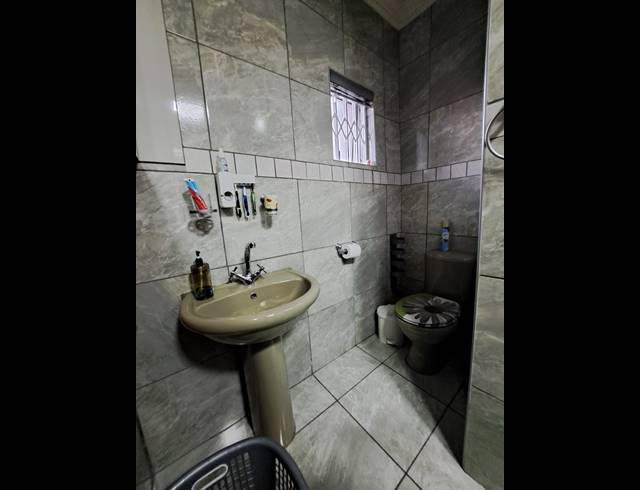 4 BEDROOM HOUSE FOR SALE IN ARCON PARK